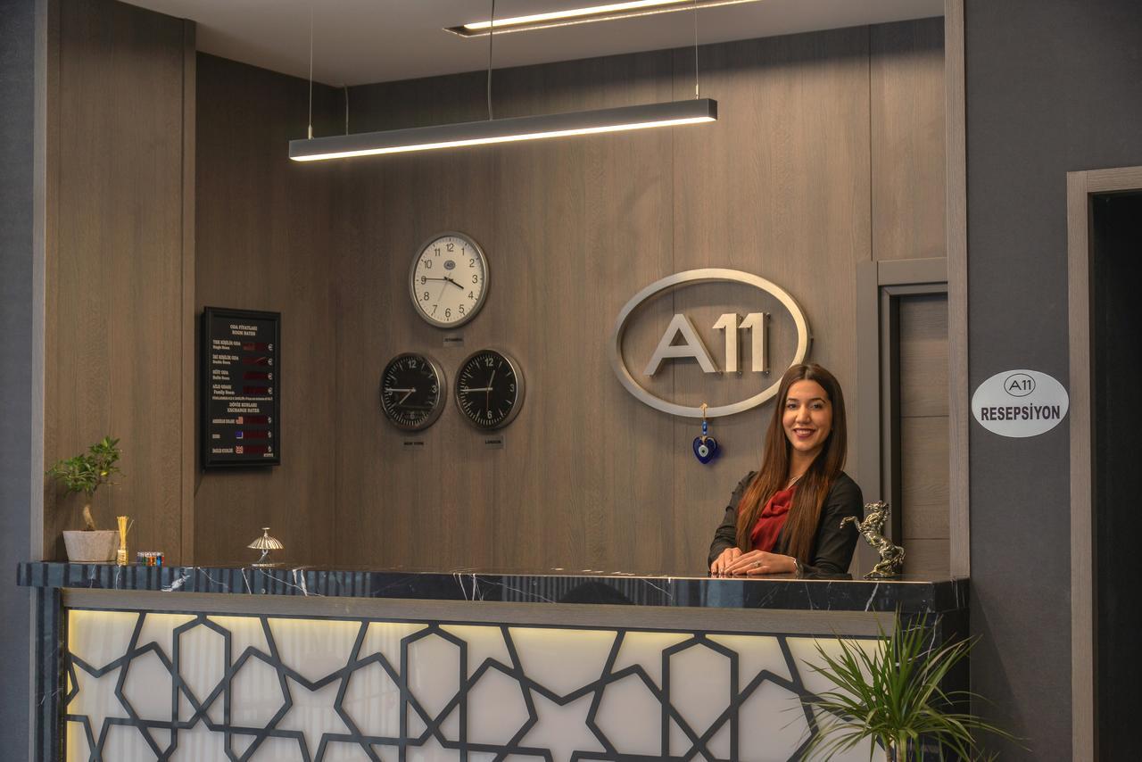 A11 Hotel Atasehir Istanbul Bagian luar foto